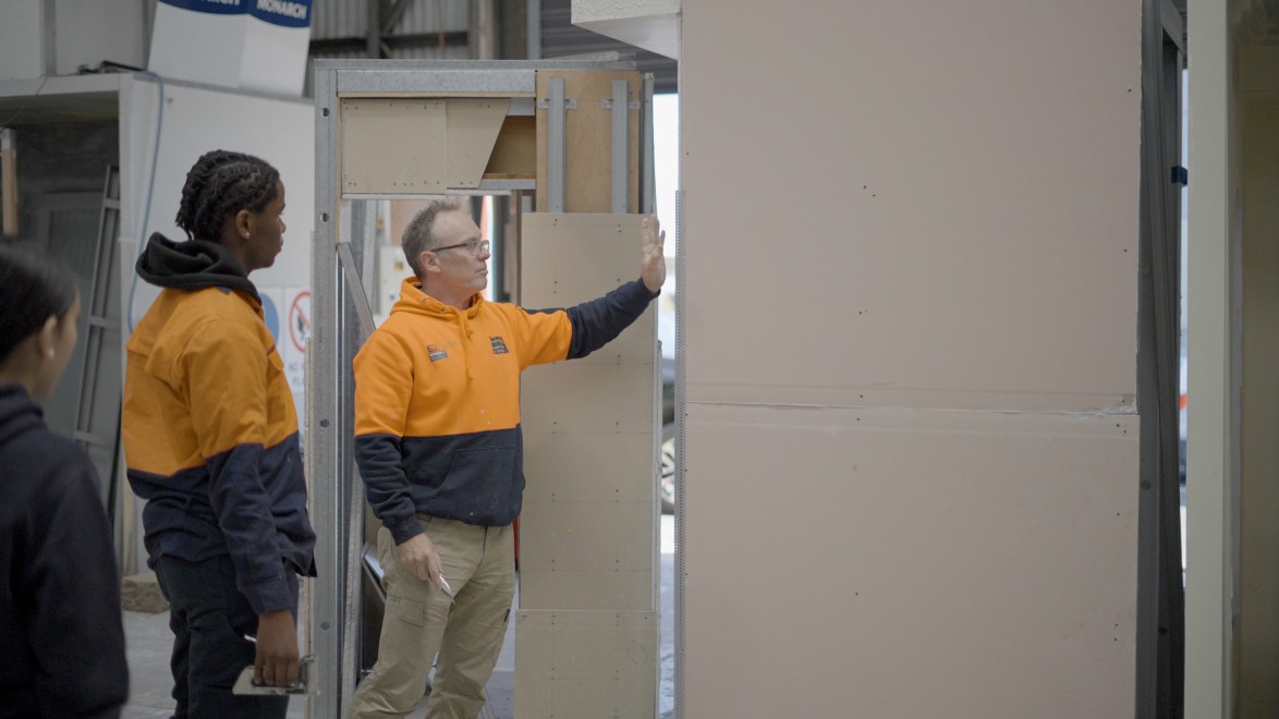 painting and decorating apprenticeships